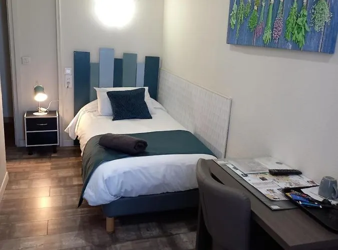 Le Centre Отель 2*